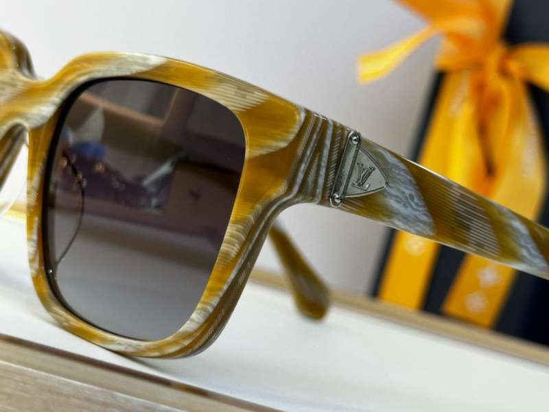 Picture of LV Sunglasses _SKUfw55560858fw